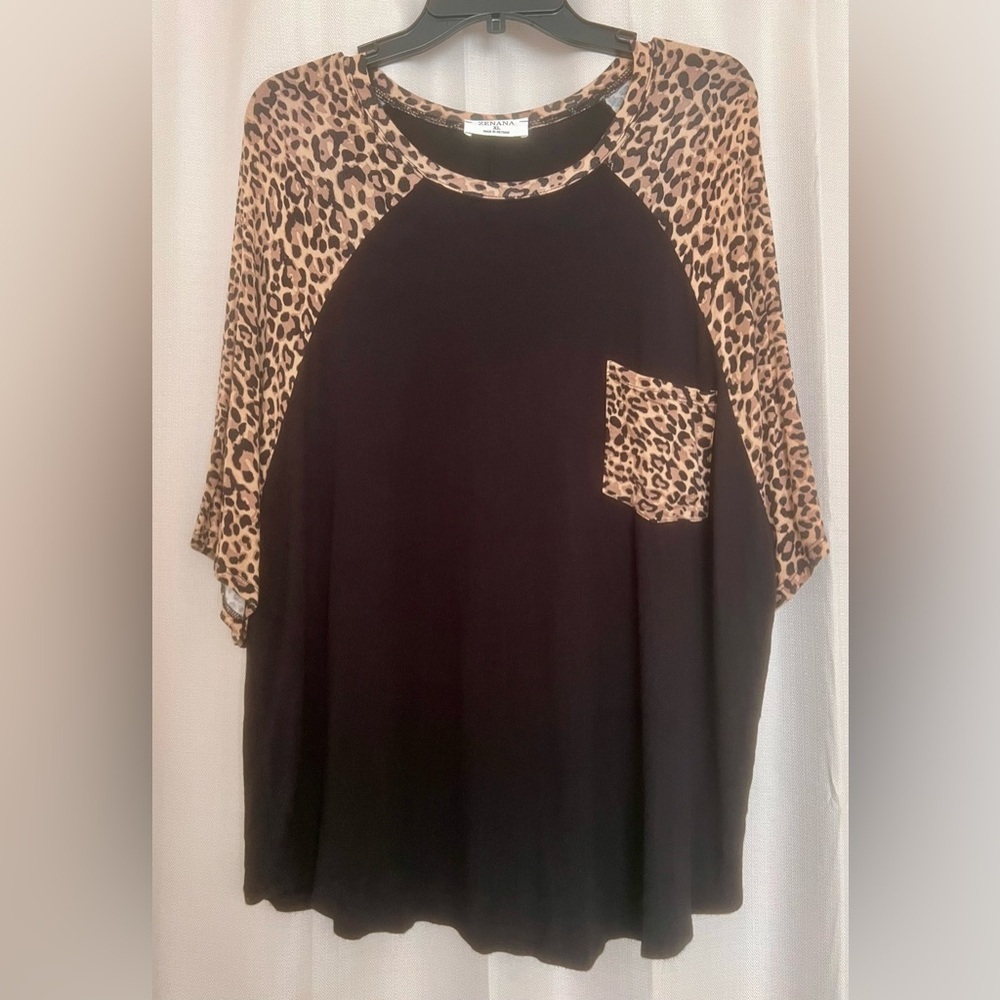 Zenana Leopard Print Raglan Pocket Top Black Brown XL
